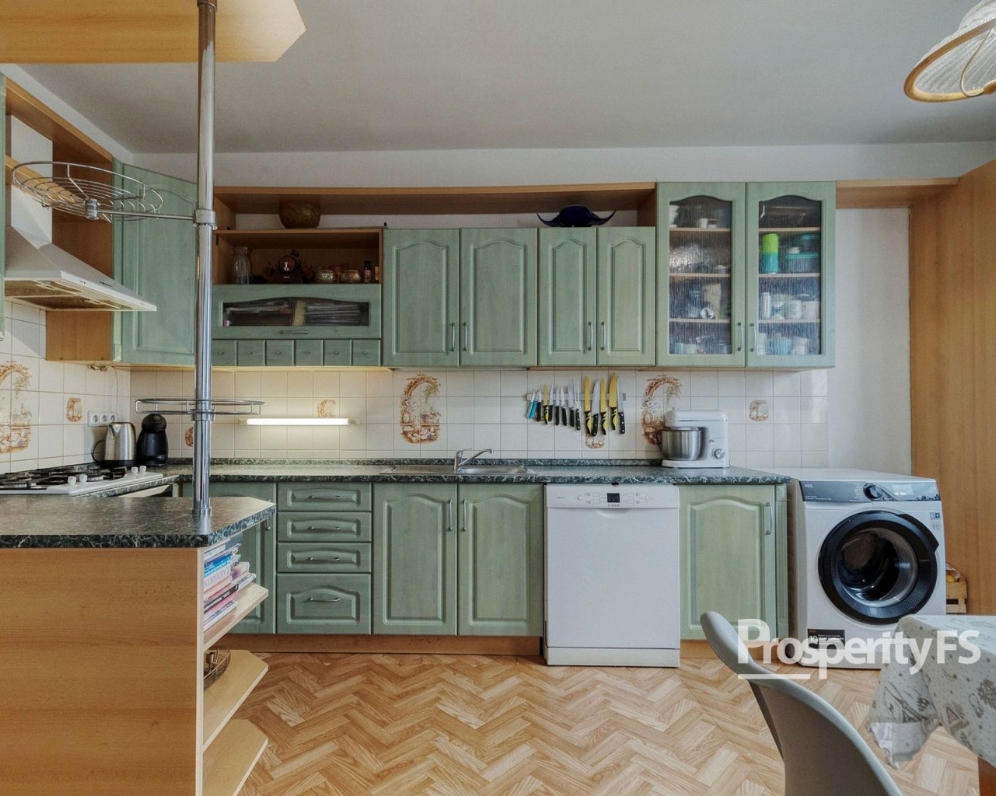 Prodej bytu 3+1 s lodžií, 75 m2 – Česká Lípa